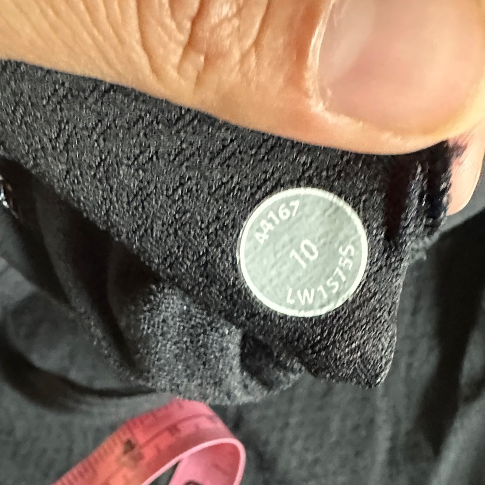 lululemon athletica Black Racerback Tank Top - Picture 5 of 7